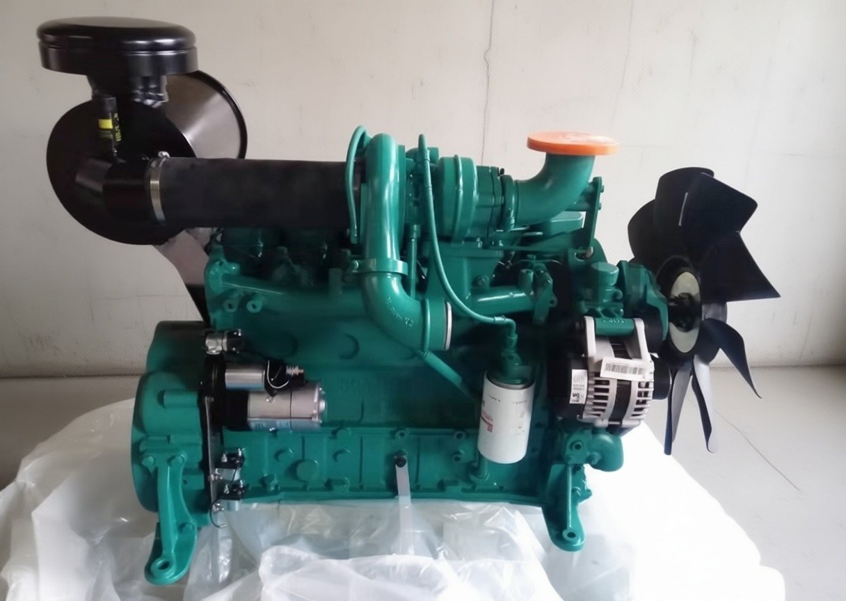 Двигатель Cummins 6BTA5.9-G5 в сборе